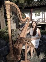 Vancouver Harpist Mehlinda Heartt image 1