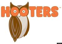 Hooters Airport image 1