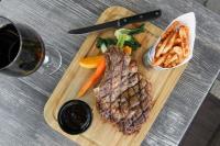 LE 555 BISTRO URBAIN image 4