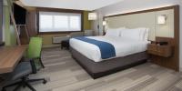 Holiday Inn Express & Suites Kelowna - East image 1