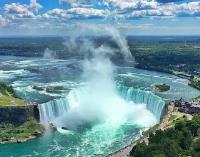 Best Tourist Attractions in Canada image 1