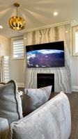 Auxe - TV Mounting and TV Installation | Brampton image 9