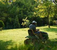 Grass Cutting Services Toronto image 1