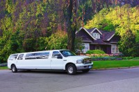 Royal Limousine Service image 26