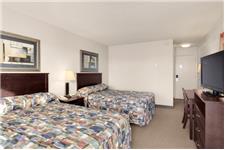 The Guest House Inn & Suites image 4