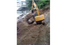 Quennell Contracting & Excavating image 2