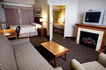 Heritage Inn & Suites image 6