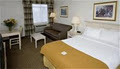 Holiday Inn Express Hotel Hamilton image 5