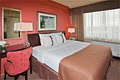 Holiday Inn Toronto International Airport image 6