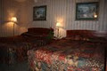 Howard Johnson Express Inn Calgary image 2