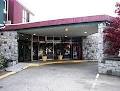 Howard Johnson Inn Port Alberni image 3