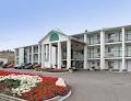 Kamloops Travelodge Mountview image 3