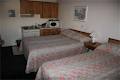 Kings Court Motel image 2