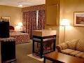 Peterborough Inn & Suites Hotel image 4