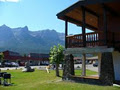 Rocky Mountain Ski Lodge Canmore image 5