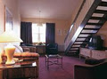 Rodd Royalty Inn & Suites image 1