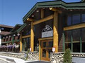 Rundle Mountain Lodge logo