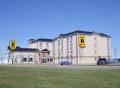 Super 8 Motel Grande Prairie image 2