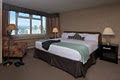 Coast Plaza Hotel & Suites image 3