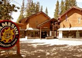 Banff - SameSun Backpacker Lodges image 6