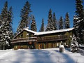 Beavertail Lodge Bed and Breakfast image 1