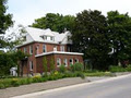 Bed and Breakfast Bruce County,The Doctor's House Inn (B and B Rooms and Suites) image 2