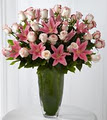 Classic Flower delivery image 1