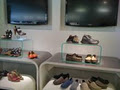 Crocs Store Ottawa Boutique image 3