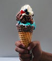 Ogos Ice Cream logo