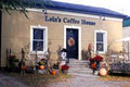 Lola's Coffee House logo