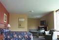 Super 8 Motel image 5