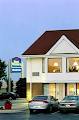 BEST WESTERN PLUS Brampton image 4