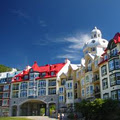 Mont Tremblant Hotels reservation center logo