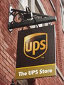 The UPS Store Old Montreal logo