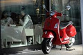 Vespa Vancouver image 2