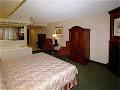 Holiday Inn Express & Suites Milton image 1