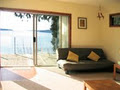 Beach Villa Seaside Cottage-Sunshine Coast Budget Accommodation BC image 5