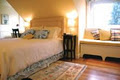 Cherry Blossom Vancouver Bed and Breakfast image 3