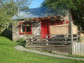 Orchard Cabin - Accommodation on Salt Spring Island image 4