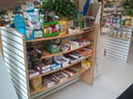 Vitamin Store, The image 6