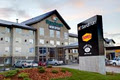Sandman Hotel & Suites Calgary South image 2