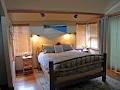 Salt Spring Vineyards Bed & Breakfast image 2